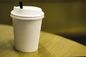 アイス クリームPLA 32ozは使い捨て可能な紙コップを熱い飲み物の紙コップを検査するために熱するカスタマイズした
